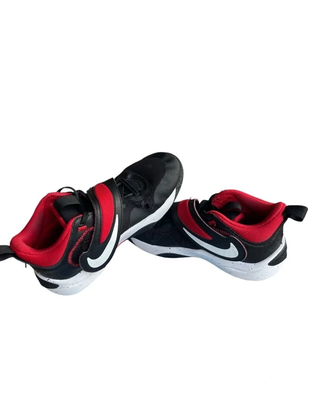 Nike Nike Team Hustle D 11 Sneakers Size 4.5 Youth